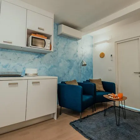 Foja House - Szybenik